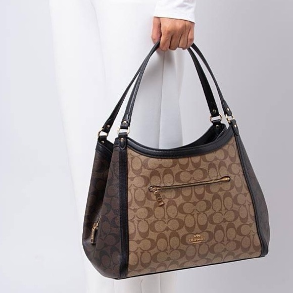 Coach Handbags - NWT - COACH Kristy Shoulder Bag In Colorblock Signature Canvas - C6831 - $498